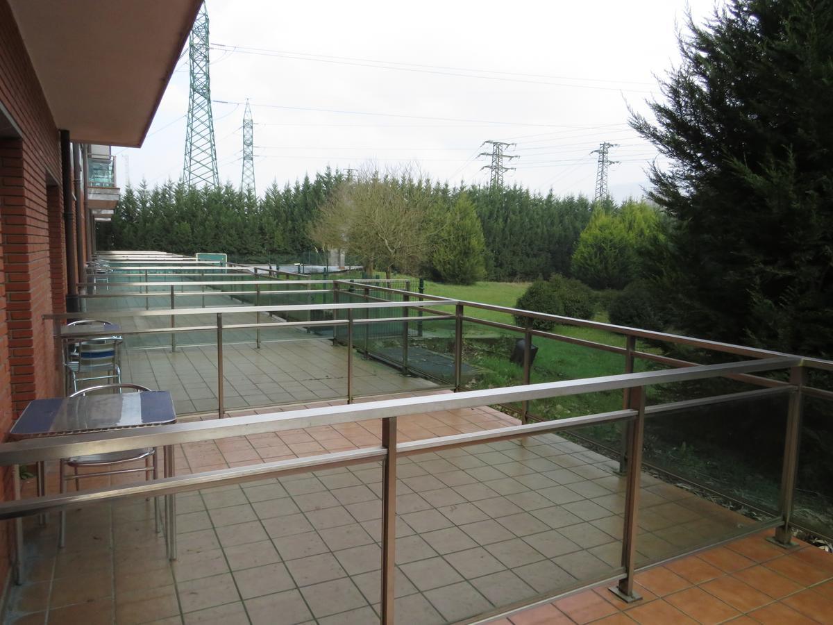 Euba Hotel Amorebieta-Etxano Exterior photo